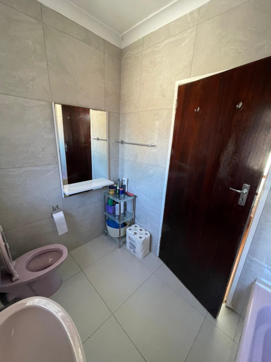 3 Bedroom Property for Sale in Amalinda Eastern Cape